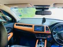https://riyasewana.com/uploads/honda-vezel-orange-2014-211005812214.jpg