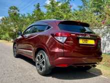 https://riyasewana.com/uploads/honda-vezel-orange-2014-2213021512062.jpg