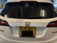 https://riyasewana.com/uploads/honda-vezel-orange-2014-3010523712884.jpg