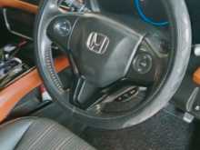 https://riyasewana.com/uploads/honda-vezel-orange-2014-67413112632.jpg