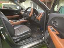 https://riyasewana.com/uploads/honda-vezel-orange-2095545433.jpg