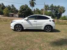 https://riyasewana.com/uploads/honda-vezel-orange-21133384162.jpg