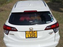 https://riyasewana.com/uploads/honda-vezel-orange-21134446684.jpg