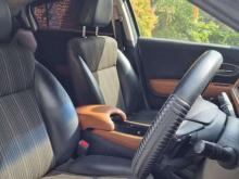 https://riyasewana.com/uploads/honda-vezel-orange-241359006186.jpg