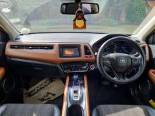 https://riyasewana.com/uploads/honda-vezel-orange-241359006304.jpg