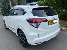 https://riyasewana.com/uploads/honda-vezel-orange-24820476104.jpg