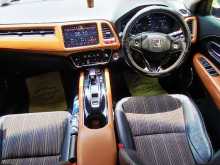 https://riyasewana.com/uploads/honda-vezel-orange-2555124303.jpg