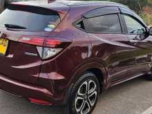 https://riyasewana.com/uploads/honda-vezel-orange-281206004073.jpg