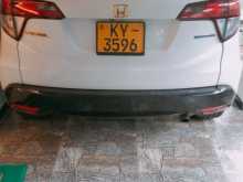 https://riyasewana.com/uploads/honda-vezel-orange-30113311864.jpg