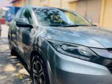 https://riyasewana.com/uploads/honda-vezel-orange-3123208304.jpg