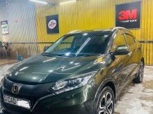 https://riyasewana.com/uploads/honda-vezel-orange-48452917602.jpg