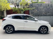 https://riyasewana.com/uploads/honda-vezel-orange-99011917875.jpg