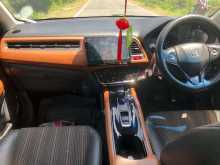 https://riyasewana.com/uploads/honda-vezel-orangpack-111424054693.jpg