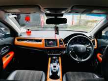 https://riyasewana.com/uploads/honda-vezel-orenge-2015-2515593712134.jpg