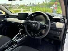 https://riyasewana.com/uploads/honda-vezel-premium-162316154163.jpg