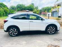 https://riyasewana.com/uploads/honda-vezel-rs-10204937864.jpg