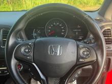 https://riyasewana.com/uploads/honda-vezel-rs-110152517912.jpg