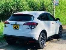 https://riyasewana.com/uploads/honda-vezel-rs-111059034802.jpg