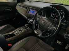 https://riyasewana.com/uploads/honda-vezel-rs-11135264292.jpg