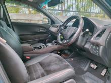 https://riyasewana.com/uploads/honda-vezel-rs-112241617395.jpg