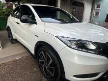 https://riyasewana.com/uploads/honda-vezel-rs-1135241712.jpg