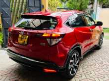https://riyasewana.com/uploads/honda-vezel-rs-11437074983.jpg