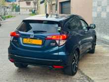 https://riyasewana.com/uploads/honda-vezel-rs-1190831213.jpg