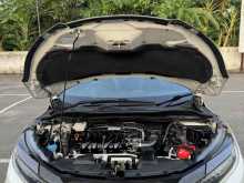 https://riyasewana.com/uploads/honda-vezel-rs-120411322853.jpg