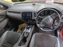 https://riyasewana.com/uploads/honda-vezel-rs-121605164403.jpg