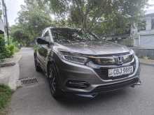 https://riyasewana.com/uploads/honda-vezel-rs-12161650101.jpg