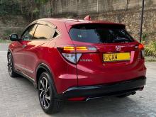 https://riyasewana.com/uploads/honda-vezel-rs-12212006324.jpg