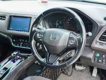 https://riyasewana.com/uploads/honda-vezel-rs-13105719866.jpg