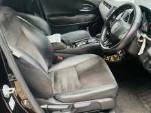 https://riyasewana.com/uploads/honda-vezel-rs-1318254322442.jpg