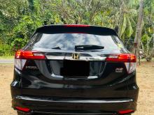 https://riyasewana.com/uploads/honda-vezel-rs-1318265924193.jpg