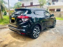 https://riyasewana.com/uploads/honda-vezel-rs-1414044024801.jpg
