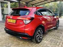 https://riyasewana.com/uploads/honda-vezel-rs-1416142122982.jpg