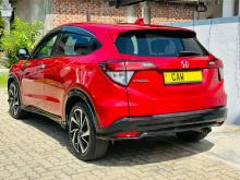 https://riyasewana.com/uploads/honda-vezel-rs-1418204417513.jpg