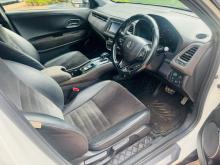 https://riyasewana.com/uploads/honda-vezel-rs-1418594917705.jpg