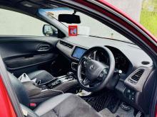 https://riyasewana.com/uploads/honda-vezel-rs-151104924912.jpg