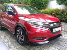 https://riyasewana.com/uploads/honda-vezel-rs-15114358234.jpg
