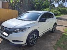 https://riyasewana.com/uploads/honda-vezel-rs-1515470517624.jpg