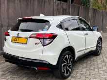 https://riyasewana.com/uploads/honda-vezel-rs-15825594043.jpg
