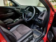 https://riyasewana.com/uploads/honda-vezel-rs-1818153717336.jpg