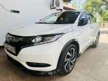 https://riyasewana.com/uploads/honda-vezel-rs-1823445922042.jpg
