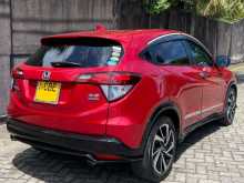 https://riyasewana.com/uploads/honda-vezel-rs-191557014833.jpg
