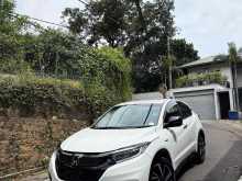 https://riyasewana.com/uploads/honda-vezel-rs-1917243922243.jpg
