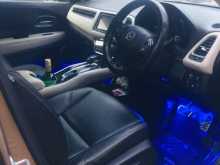 https://riyasewana.com/uploads/honda-vezel-rs-19716484082.jpg