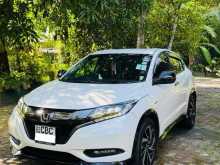 https://riyasewana.com/uploads/honda-vezel-rs-199565522992.jpg