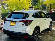 https://riyasewana.com/uploads/honda-vezel-rs-199583324453.jpg