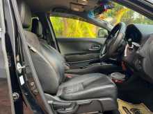 https://riyasewana.com/uploads/honda-vezel-rs-2013465822813.jpg